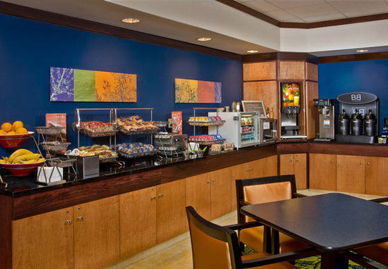 Fairfield Inn And Suites By Marriott Laramie Restaurace fotografie